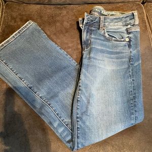 America Eagle Favorite Boyfriend Jeans Super Stretch size 4S